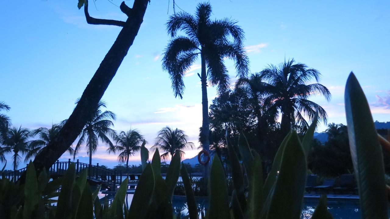 Langkawi Lagoon Resort Water Chalet Pantai Cenang  Esterno foto