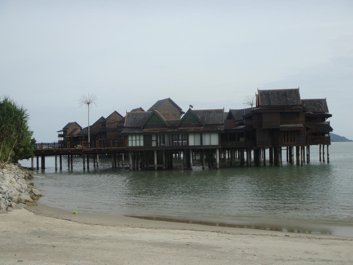 Langkawi Lagoon Resort Water Chalet Pantai Cenang  Esterno foto