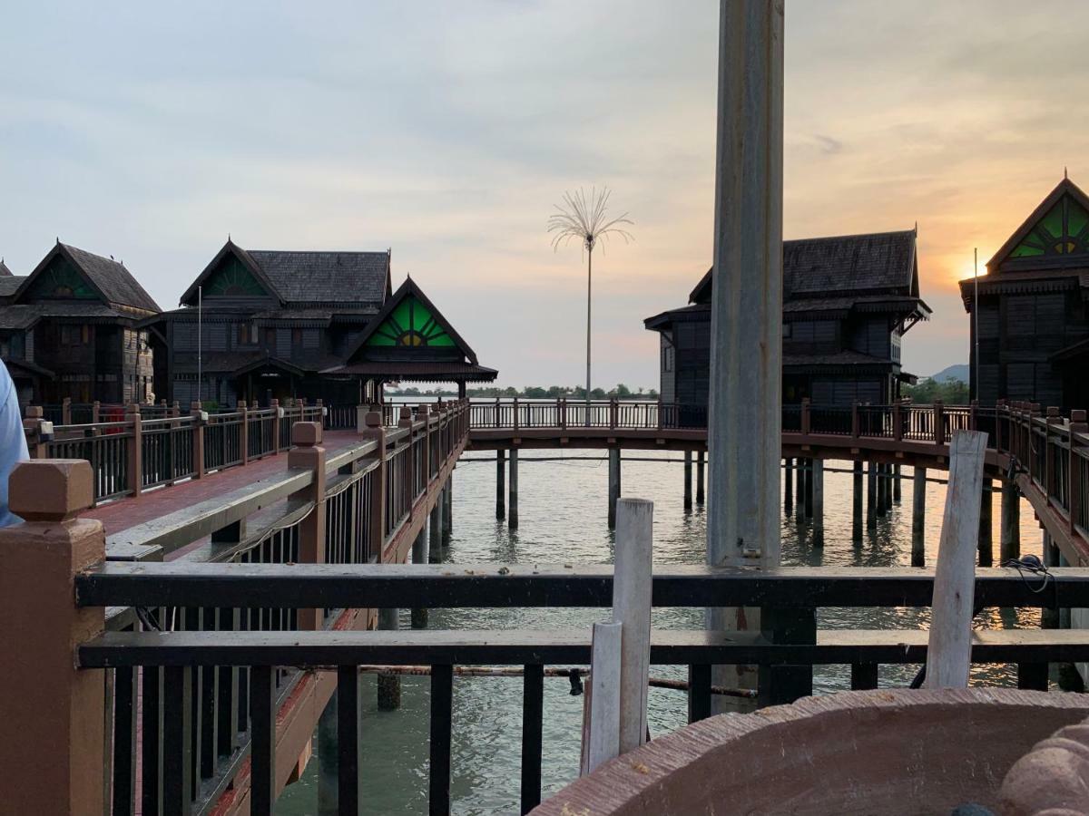 Langkawi Lagoon Resort Water Chalet Pantai Cenang  Esterno foto