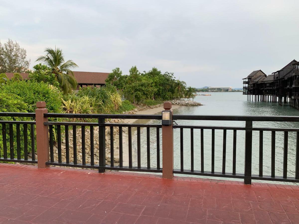 Langkawi Lagoon Resort Water Chalet Pantai Cenang  Esterno foto